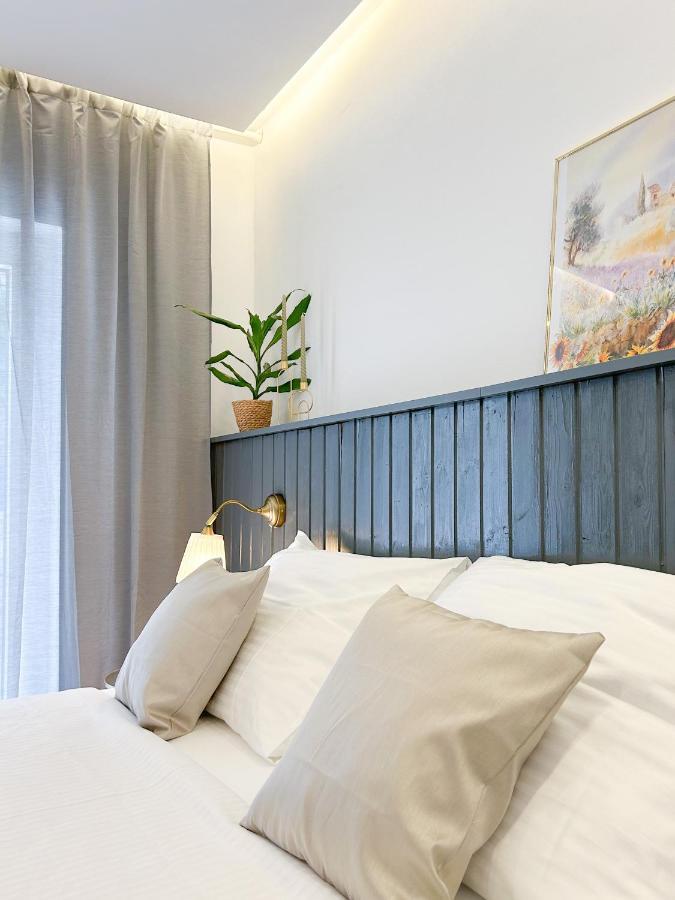 Apartments Saraden Vodice Bagian luar foto